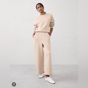 Banana Republic Factory Matching Sweatshirt and Pants Set in Tan - Size M